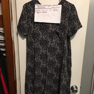 LuLaRoe Dresses - ☀️ SUMMER SALE ☀️ LuLaRoe Carly LuLaRoe Dresses - ☀️ SUMMER SALE ☀️ LuLaRoe Carly